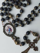 Terço de  Pétalas de Rosas Nossa Senhora da Penha