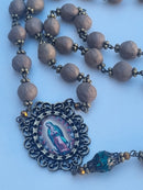 Terço de  Pétalas de Rosas Nossa Sra Guadalupe
