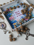 Terço de  Pétalas de Rosas Cristo Rei