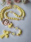Terço Infantil Anjo mini amarelo