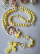 Terço Infantil Anjo mini amarelo